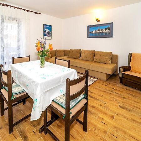 Apartments Jurina Đảo Krk Ngoại thất bức ảnh